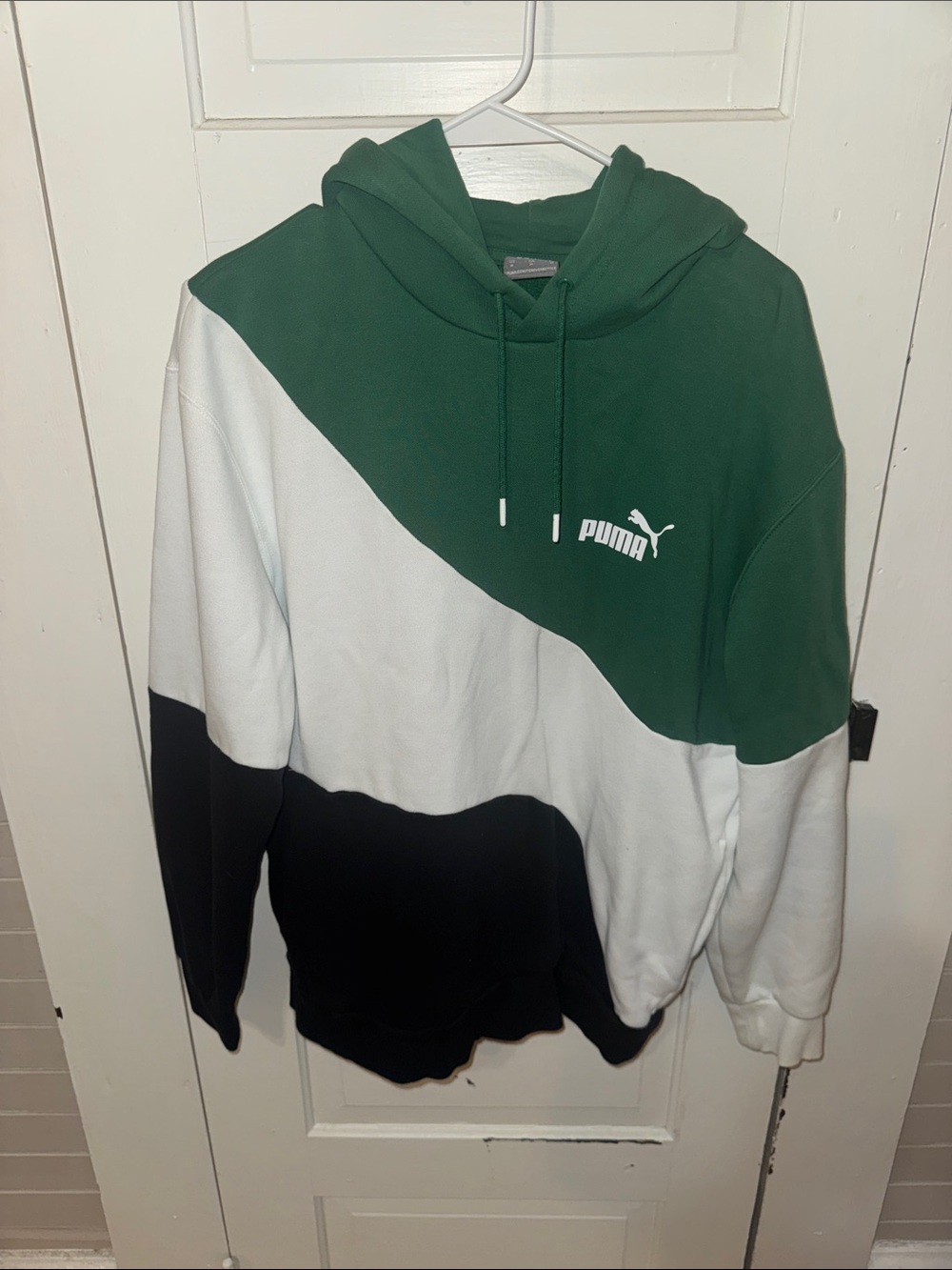 Puma Men’s Green White Black Colorblock Pullover Hoodie M